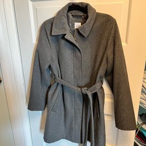 MATERNITY Gap grey pea coat, size medium